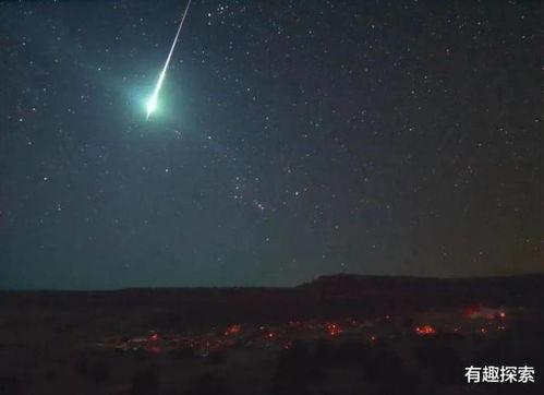 外发光视频,揭秘光影交织的视觉盛宴