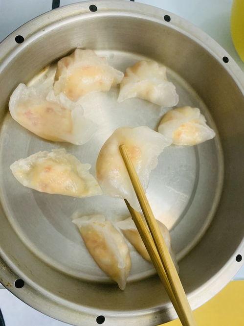 做虾饺的视频,家常美食制作教程